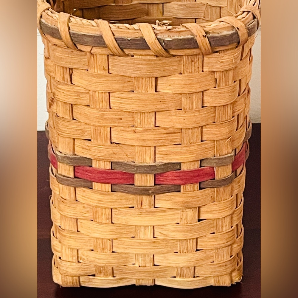 Vintage Primitive Wood Gathering Basket With Handle Handwoven Splint Basket - Picture 3 of 13